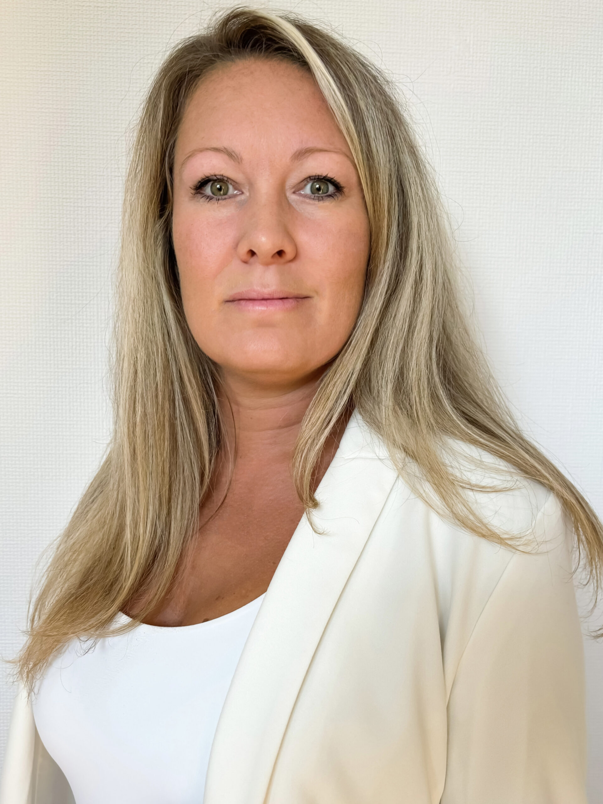 Dominika ok vagott scaled 1